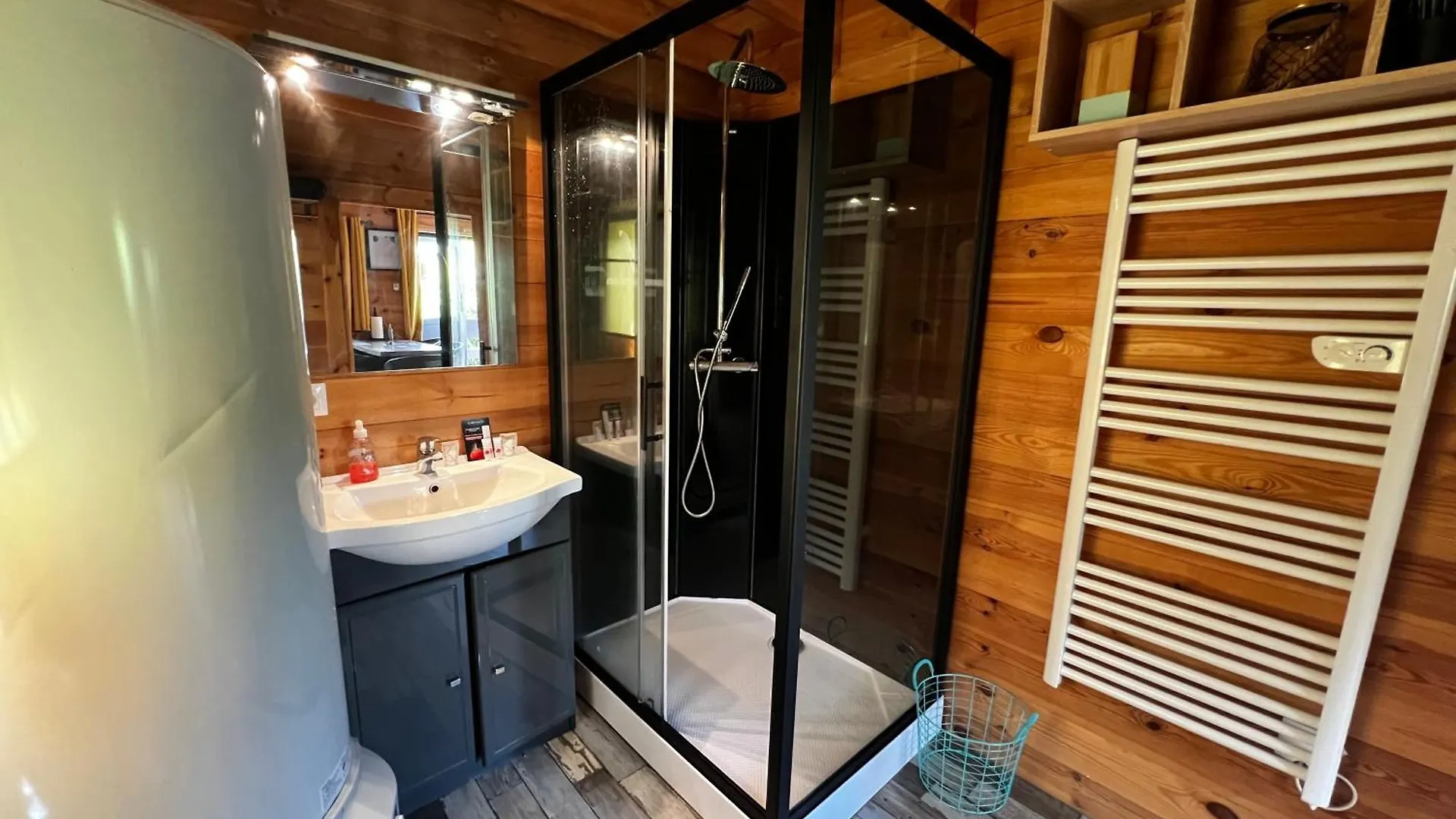 Gites D'Armor Treguidel Hotel