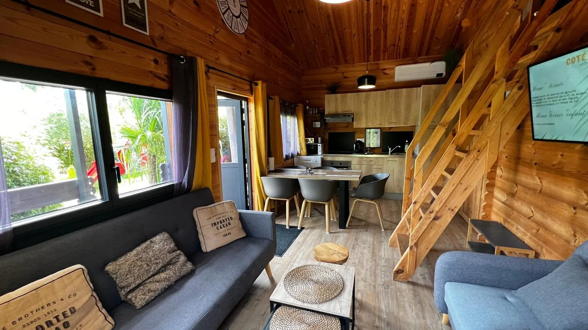 Gites D'Armor Treguidel Hotel